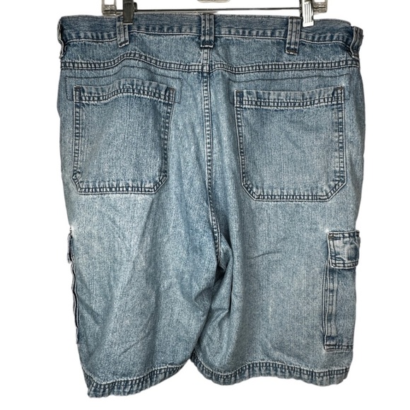 Wrangler Denim Shorts - Picture 3 of 5